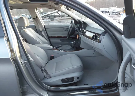 2011 BMW 328I xDrive z USA, uszkodzony, nr VIN WBAPK5G58BNN30422